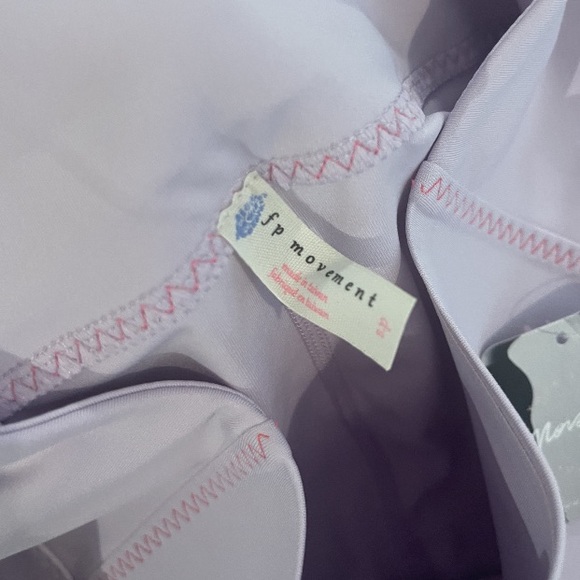 Free People Movement High Rise 7/8 Pinky Promise Leggings- Dew Berry Purple NWT - Picture 13 of 15